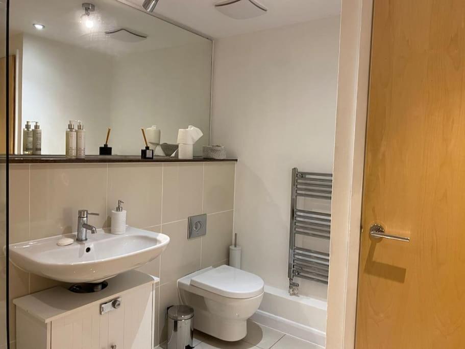 Modern Apartment, Fistral Beach New Quay Zewnętrze zdjęcie