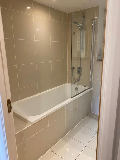 Modern Apartment, Fistral Beach New Quay Zewnętrze zdjęcie