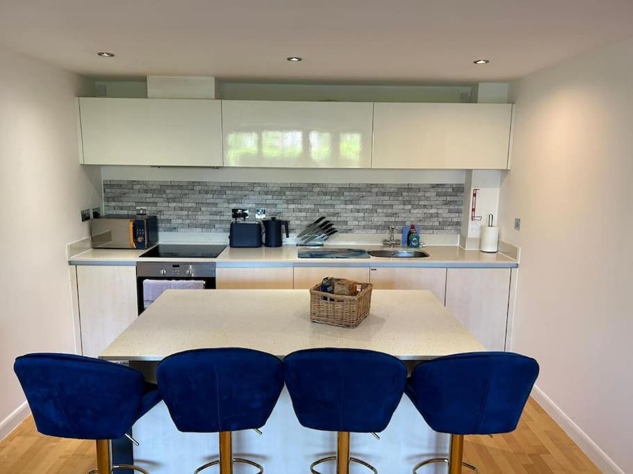 Modern Apartment, Fistral Beach New Quay Zewnętrze zdjęcie